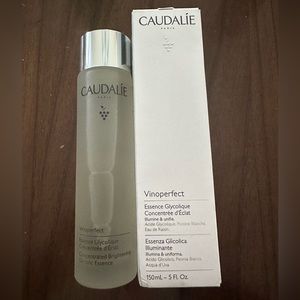 Vinoperfect Essence Glycolique concentree d’eclat b Caudalíe 150ml